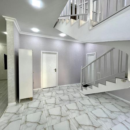 Villa Riverside กาบาลา ภายนอก รูปภาพ